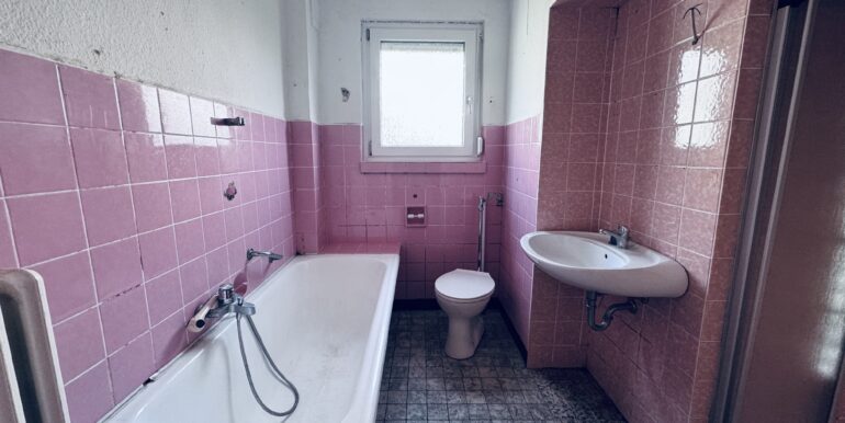 Badezimmer EG
