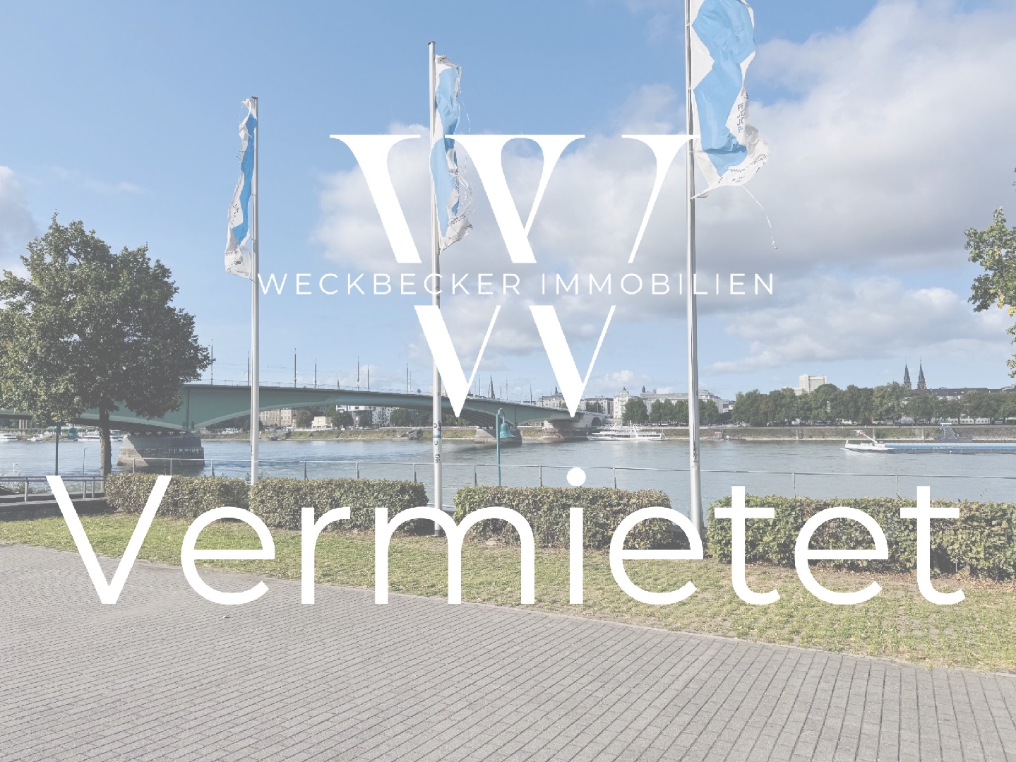 Top Lage direkt am Rhein: Helle 2-Zimmer-Wohnung mit großem Balkon in Bonn-Beuel!