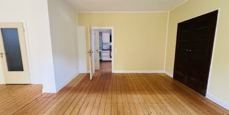 Esszimmer mit Einbauschrank