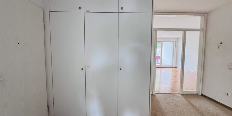 Diele mit Einbauschrank
