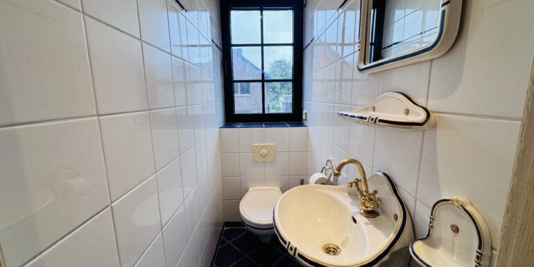 Gäste-WC OG