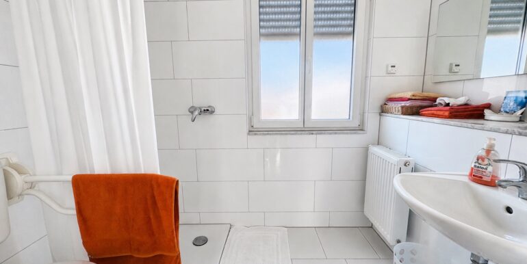 Badezimmer OG